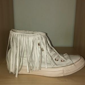 CREAM LEATHER FRINGE CONVERSE